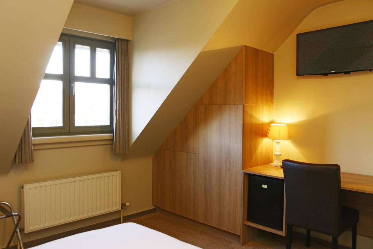 Hotel Les Dunes De Haan Exteriör bild